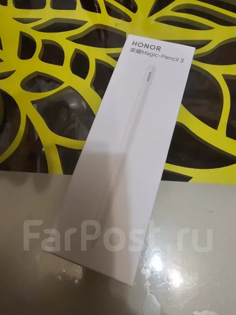 Honor MagicPad 3. 12.5 ������, ������ 256 �� ����