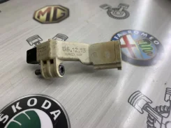 ������ ��������� ��������� Skoda Rapid 2012 03C906433A NH1 CBZA 03C906433A ����