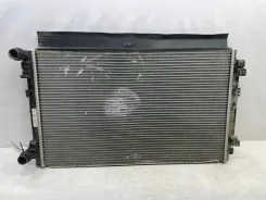�������� ���������� Volkswagen Tiguan 2 2016- 5Q0121251GD 5Q0121251GD ����