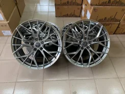 Vorsteiner. 8.5x19", 5x114.3, ET35, �� 73,1���. ����
