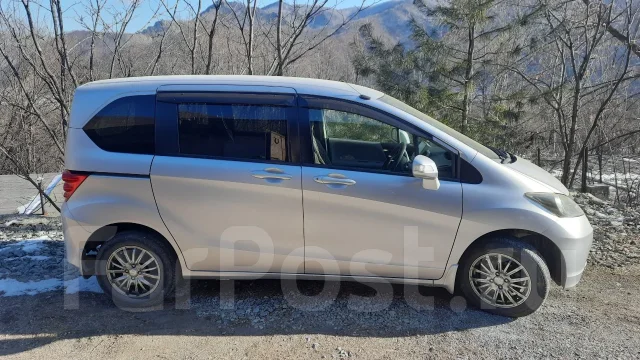 Honda Freed. �������, 4wd, 1.5 (118��.�.), ������, 122����. �� ����