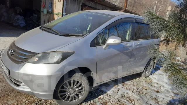 Honda Freed. �������, 4wd, 1.5 (118��.�.), ������, 122����. �� ����