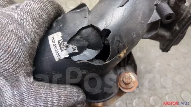�������� ����������� BMW 3 E90, E91, E92, E93 2005-2012 21065867 11618513289 ����