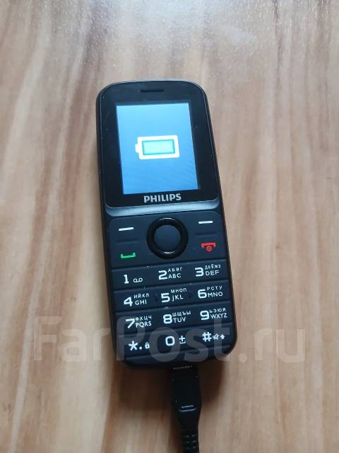 Philips Xenium E109 полный комплект, состояние нового, до 8 гб ...