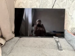 Hisense 40A4K. LCD (��) ����