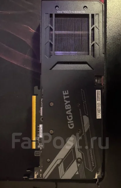 Radeon RX 5600 XT ����