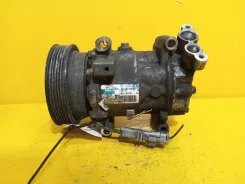 ���������� ������������ Renault Clio 3 2005-2012 8200365787 K4M 8200365787 ����