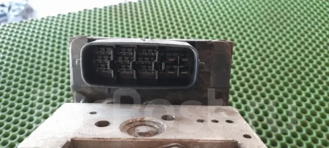 ���� ABS Isuzu Elf 897331302 897331302 ����
