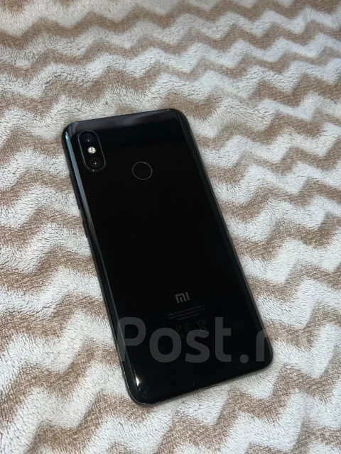 Xiaomi Mi8. �/�, 64 ��, ������, 4G LTE ����