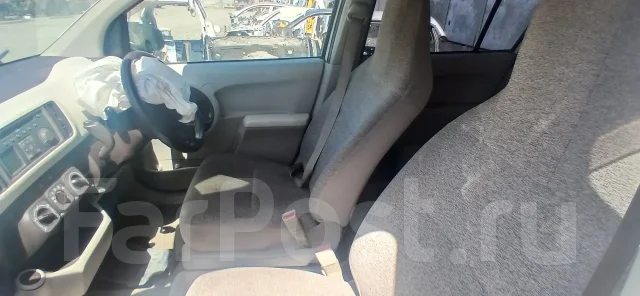 Toyota Passo. KGC30 ����