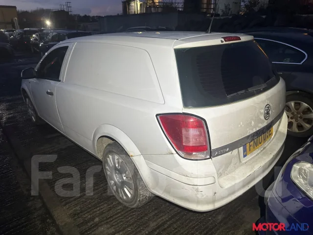 ������� Opel Astra H 2004-2010 21150248 55353857 ����