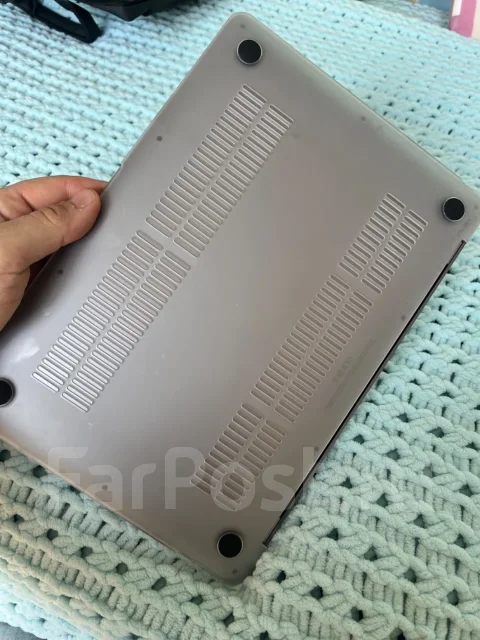 Apple MacBook Air 13 2020. 13", 3,2����, ��� 8 ��, ���� 256���, WiFi: 1, Bluetooth: 1, ����������� �� 8��. ����