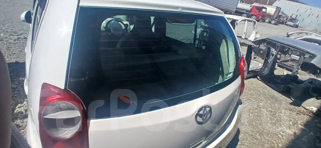 Toyota Passo. KGC30 ����