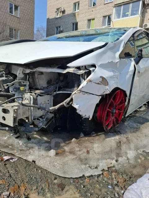 Toyota Prius. ��������, ��������, 1.8 (99��.�.), ������, 186 500����. �� ����