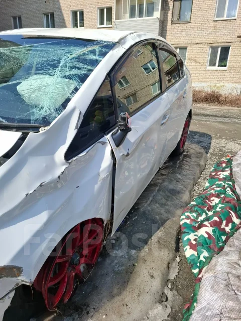 Toyota Prius. ��������, ��������, 1.8 (99��.�.), ������, 186 500����. �� ����