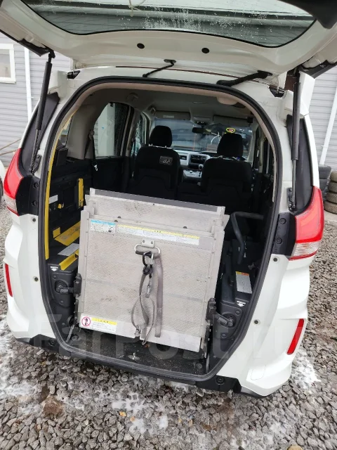 Honda Freed. GB5, L15B ����