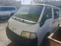 Mazda Bongo. SK8 ����