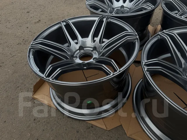 Литые диски Cosmic MRII 10.5xR18 5x114.3, 18