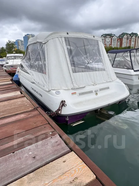 Crownline. 2001 ���, ����� 5,5��., ��������� ������������, 220��.�., ������ ����