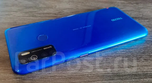 Tecno Spark 5. �/�, 32 ��, �����, 3G, 4G LTE, Dual-SIM ����