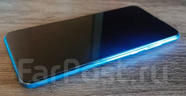 Honor 10 Lite. �/�, 32 ��, �����, 3G, 4G LTE, Dual-SIM, NFC ����