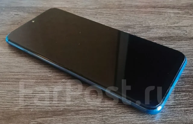 Honor 10 Lite. �/�, 32 ��, �����, 3G, 4G LTE, Dual-SIM, NFC ����