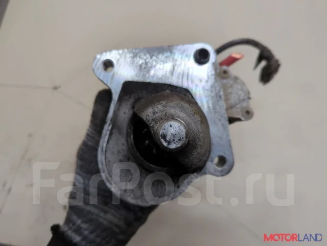 ������� Ford Focus 2 2008-2011 21074584 2109635 ����