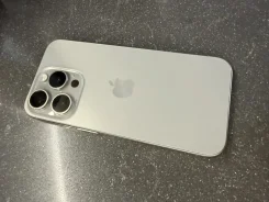 Apple iPhone 15 Pro. �/�, 256 �� ����