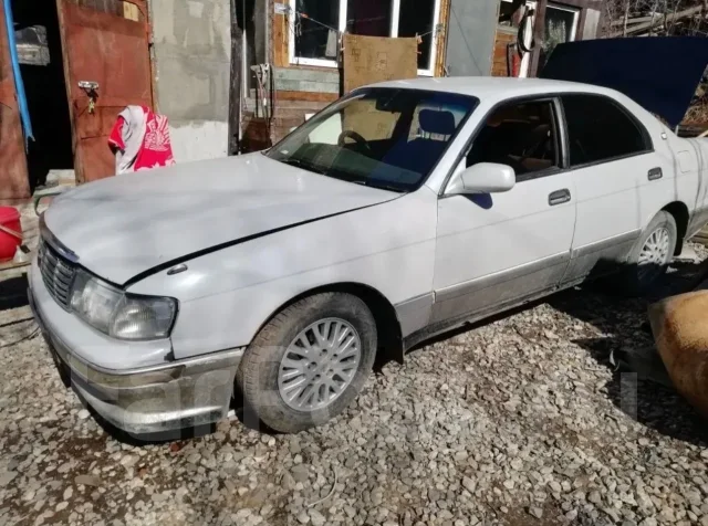 Toyota Crown. �������, ������, ������. ��� ����� �� ������������ ����