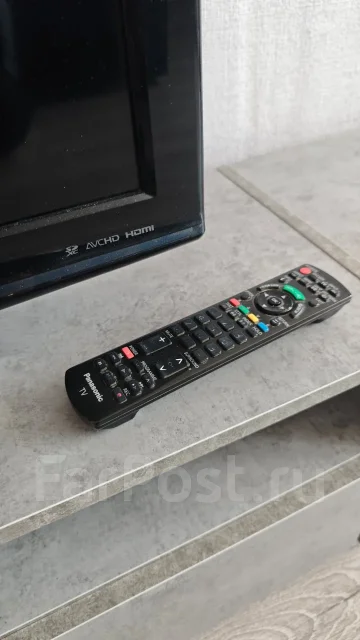 Panasonic Viera TX-LR37U20 ����