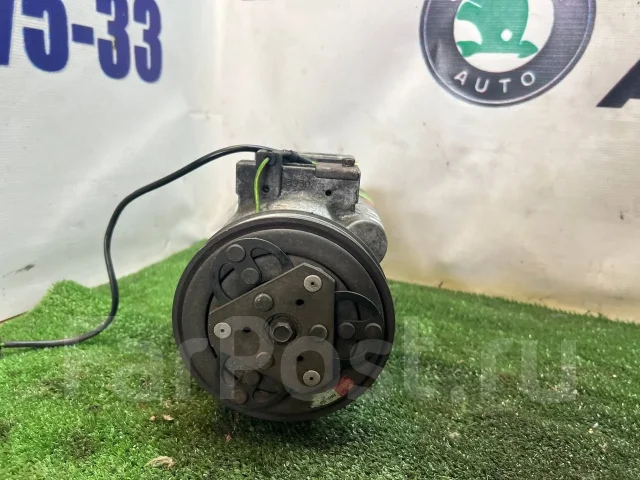 ���������� ������������ ������� Audi A4 8D0260805D 8D0260805D ����