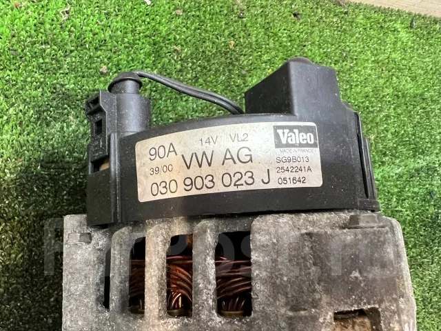 ��������� Volkswagen Golf 030903023J 030903023J ����