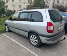 Opel Zafira ����