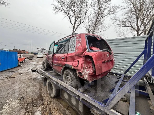 Mazda Demio ����