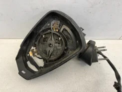 ������� ������� Audi A3 2012-2020 8V5857409B9B9 8V, ����� 8V5857409B9B9 ����
