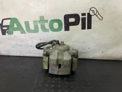 ������� Toyota Prius 2016 4773047060 ZVW50 2Zrfxe, �������� ������ 4773047060 ����