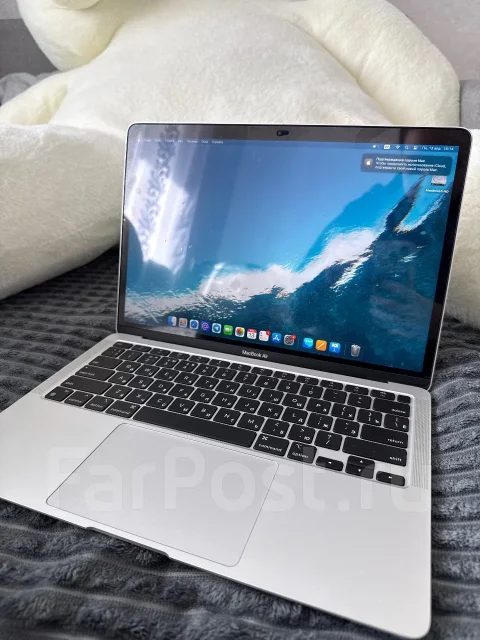Apple MacBook Air 13 2024. 13", ��� 256 �� � ������, WiFi: 1, Bluetooth: 1 ����