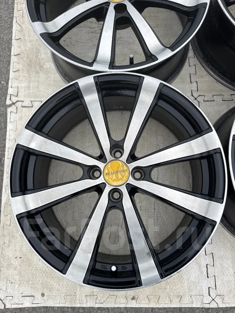 Access Flogrado. 7.0x17", 4x100, ET30, �� 72���. ����