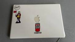 Apple MacBook. 13.3", 2,4����, ��� 1024 ��, ���� 512���, WiFi: 1, Bluetooth: 1 ����