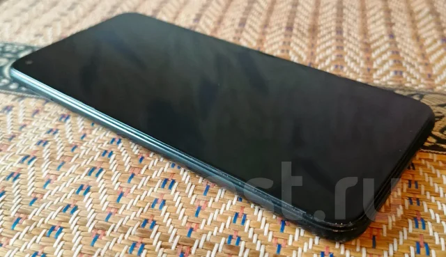 Samsung Galaxy A11. �/�, 32 ��, ������, 3G, 4G LTE, Dual-SIM, NFC ����