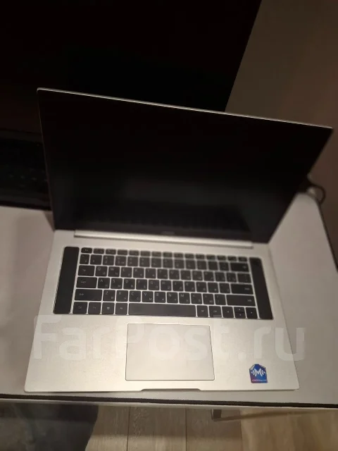 Honor MagicBook Pro. 16.1", 3����, ��� 16 ��, ���� 512���, WiFi: 1, Bluetooth: 1, ����������� �� 4��. ����