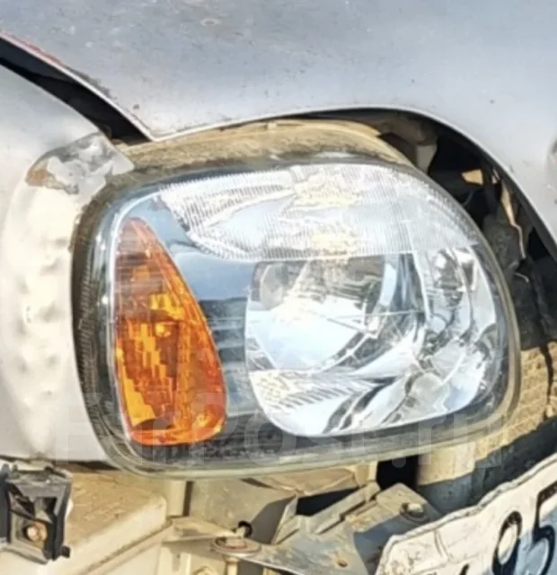 Nissan March. K11, CG10 ����