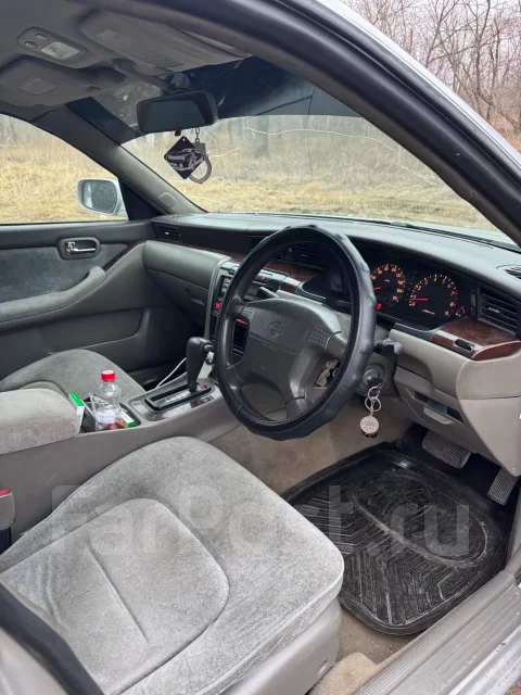 Nissan Laurel. �������, ������, 2.0 (155��.�.), ������, 294 000����. �� ����