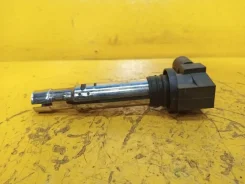 ������� ��������� Volkswagen Golf 2005-2015 036905715G CAXA 036905715G ����