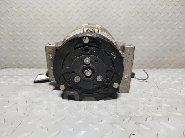 ���������� ������������ Volvo S60 30665339 30665339 ����