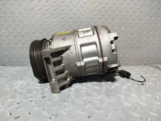 ���������� ������������ Volvo S60 30665339 30665339 ����