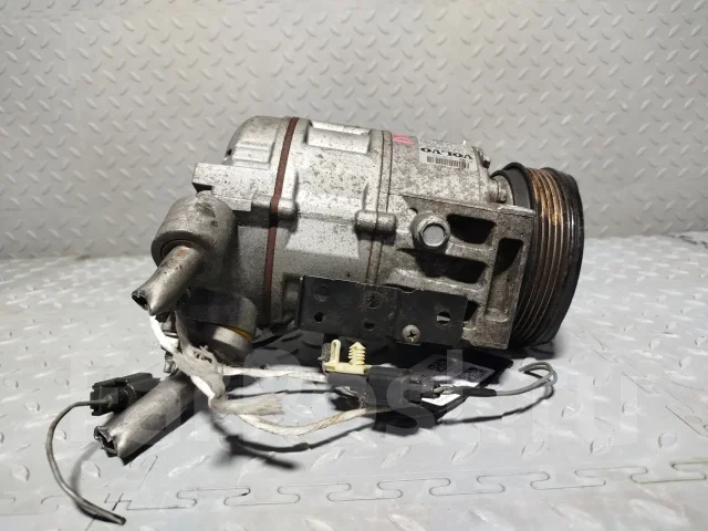 ���������� ������������ Volvo S60 30665339 30665339 ����