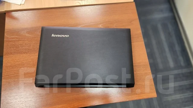 Lenovo B570e. 15.6", 2,2����, ��� 4 ��, ���� 112���, WiFi: 1, Bluetooth: 1, ����������� �� 3��. ����