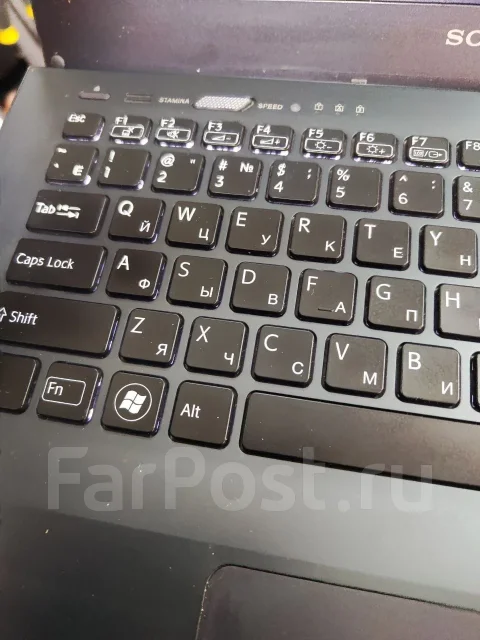 Sony VAIO VPC-SB. 13.3", 2,3����, ��� 8 ��, ���� 256���, WiFi: 1, Bluetooth: 1, ����������� �� 1��. ����
