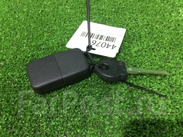 ���� ��������� Mercedes-Benz E-class A2107601306 E300 A2107601306 ����